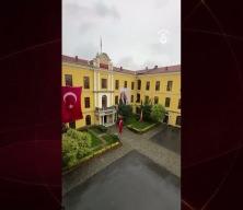 Galatasaray Lisesi'nde derbi galibiyeti sonrası &ccedil;alan &ouml;zel zil sesi &ccedil;alındı