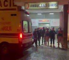 Hakkari'de minib&uuml;s dereye u&ccedil;tu! 24 kişi yaralandı