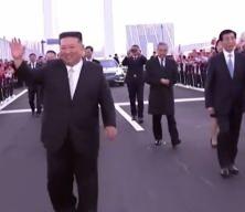 Hakkında &ouml;ld&uuml; iddiaları &ccedil;ıkan Kim Jong-Un &Ccedil;in sınırında ortaya &ccedil;ıktı