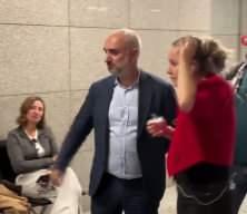 İsmail Saymaz'ı savunmak B&uuml;lent Arın&ccedil;'a kaldı: Trajik ve komikmiş!