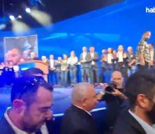 İsrail'de se&ccedil;imi &ouml;nde g&ouml;t&uuml;ren muhalefet lideri Hamas vaadini a&ccedil;ıkladı: S&ouml;z veriyorum...