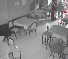 Kıraathanede feci &ouml;l&uuml;m: Merdivenlerden d&uuml;şerek hayatını kaybetti!