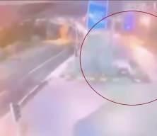 Van'da 2 kişinin hayatını kaybettiği kaza anı ortaya &ccedil;ıktı