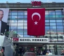 Yeni Parti'de adaylık tartışmaları krizi: Acil toplantıda 'sessiz olun' talimatı