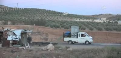 Suriye'nin g&uuml;neyinde zorunlu g&ouml;&ccedil; dalgası b&uuml;y&uuml;yor