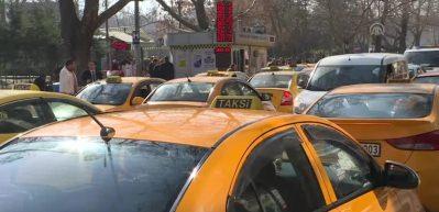 Taksicilerden Mansur Yavaş'a tepki