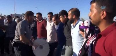  Tedaviden d&ouml;nen kanat &ouml;nderini binlerce kişi karşıladı