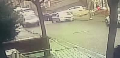 Tehditler savuran eski eşi polis durdurdu