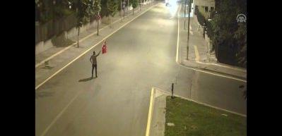 Tek başına 5 zırhlı birliğe direndi