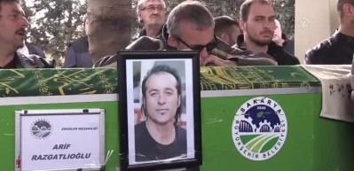 'Tek teker Arif'in cenazesi toprağa verildi