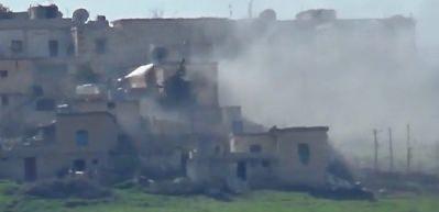 Ter&ouml;rist saklandığı evi T&uuml;rk jetleri b&ouml;yle bombaladı