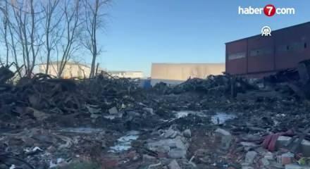 Esenyurt'ta fabrikada &ccedil;ıkan yangın s&ouml;nd&uuml;r&uuml;ld&uuml;