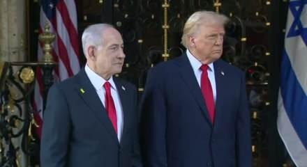 Trump ilk kez a&ccedil;ıkladı: Venezuela'yı vurduk!