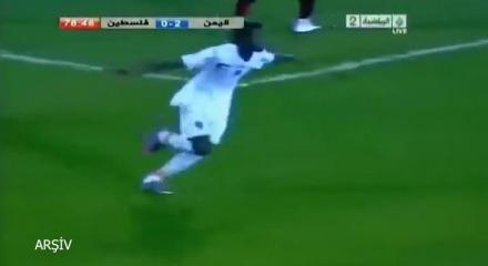 Filistin'in eski milli futbolcusu Al-Obaid, Gazze'de insani yardım beklerken öldürüldü