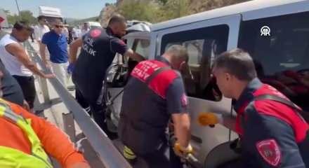 Burdur-Fethiye yolunda feci kaza, 3 kişi hayatını kaybetti