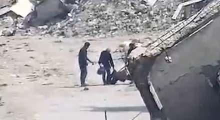 İsrail, şehit cenazesi taşıyan Filistinli sivilleri katletti