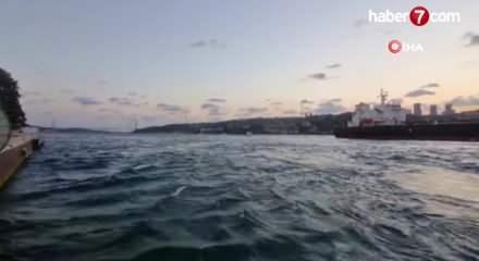  İstanbul Boğazı arızalanan petrol tankeri nedeniyle gemi trafiğine kapatıldı