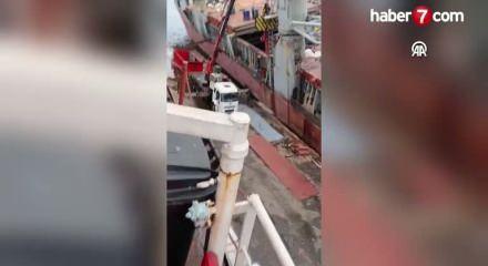 Tuzla'da tersaneler bölgesinde gemi yan yattı 1 işçi öldü