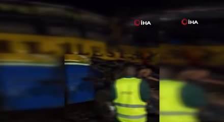 Uganda’da iki otobüs kafa kafaya çarpıştı: En az 63 ölü