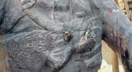 Aydın'da şok olay: Kurtuluş kahramanı İsmail Efe’nin heykelindeki kama çalındı