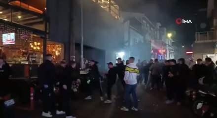 Beşiktaş ve Fenerbahçe taraftarları mahalleyi savaş alanına çevirdi