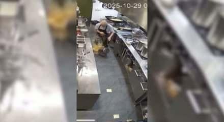 Çin'de korkunç kaza: Kaynar çorba aşçıyı böyle haşladı