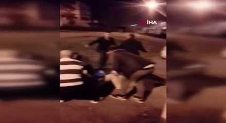 Eski polis köy kahvehanesinde katliam yaptı