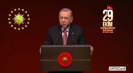 "İstikbal ve istiklal için çekilen çileler Türkiye Cumhuriyeti'nin doğumunu müjdelemiştir"