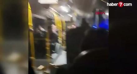 Otobüste, kadınların ‘yer kavgası’ kamerada