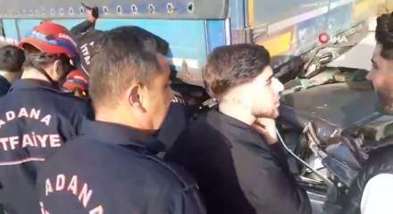 Tıra arkadan çarpan Volvo hurdaya döndü: 1 ölü