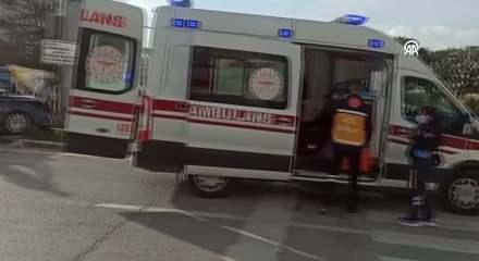 Ankara'da iki otomobilin çarpışması sonucu 6 kişi yaralandı