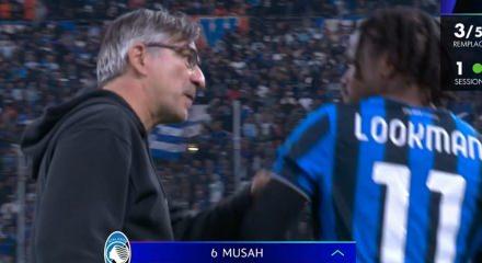 Galatasaray'la anılan yıldız hocasıyla burun buruna geldi