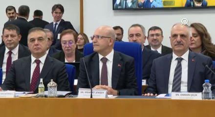 Bakan Mehmet Şimşek "Vergi affı gelecek mi? " sorusunu cevaplandırdı