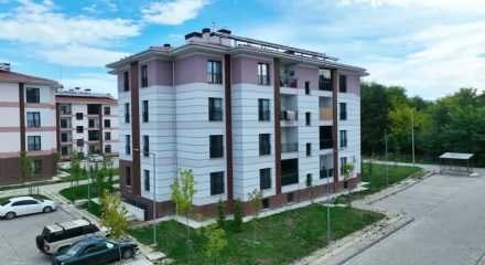  Bakan Murat Kurum TOKİ ile ev sahibi olan vatandaşların mutlu anlarını paylaştı