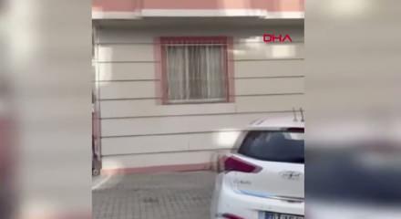 Burdur'da yorgun mermi otomobilin tavanını deldi