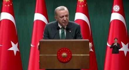 Cumhurbaşkanı Erdoğan: Bugün de aynı heyecanı, aynı coşkuyu taşıyoruz