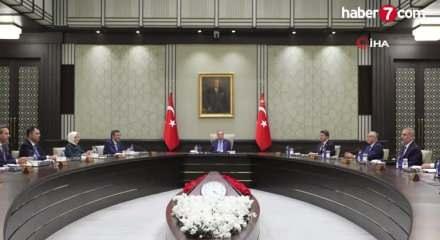 Cumhurbaşkanı Erdoğan başkanlığında kabine toplantısı başladı