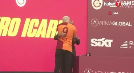 Galatasaray’da Icardi krizi: menajerinin çıkışları yönetimi kızdırdı