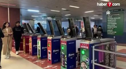 Kızılay İstasyonu'ndaki ANKARAY treni arızalandı, yolcular EGO otobüslerine yönlendirildi