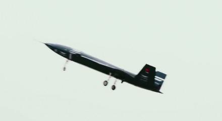 Kızılelma bir eşiği daha geçti! AB Kalkışlı Aerodinamik Sistem Tanımlama Testi