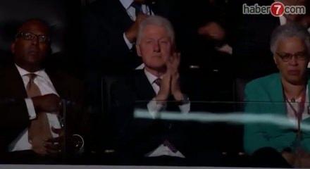 Michelle Obama’dan çarpıcı çıkış: “Amerika hâlâ kadın başkana hazır değil”