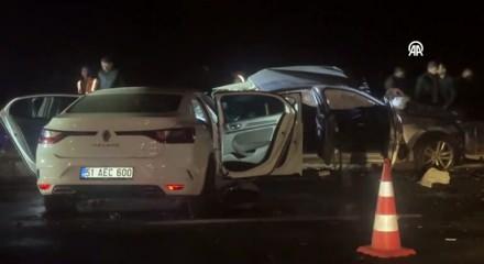 Niğde-Kayseri yolu kana bulandı! Bilanço çok ağır