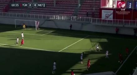 U17 milli takımımızdan gözlerin pasını silen gol!