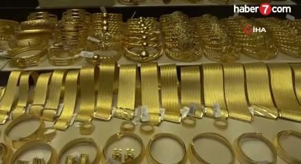 Altın yeniden yükselişte: Gram 5 bin 700 TL’ye, ons 3 haftanın zirvesine çıktı