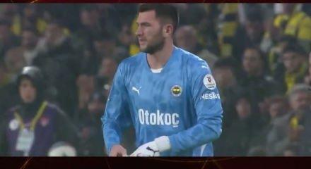 Bahis soruşturmasında adı geçen Fenerbahçe'nin eski futbolcusu açıklamalarda bulundu