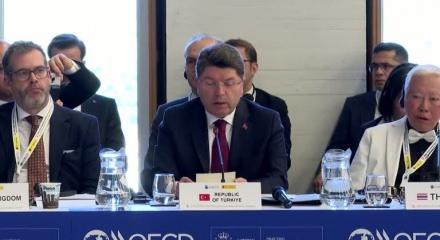 Bakan Tunç: Gazze bugün dünyanın suskun kaldığı bir adalet sınavıdır 