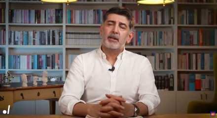 CHP'li üst düzey isimden acı dolu itiraf! Hırsızları savunuyoruz...