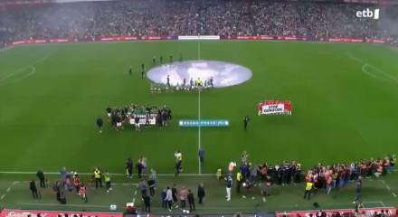 Filistin Milli Takımı'nın dostluk maçını on binler izledi