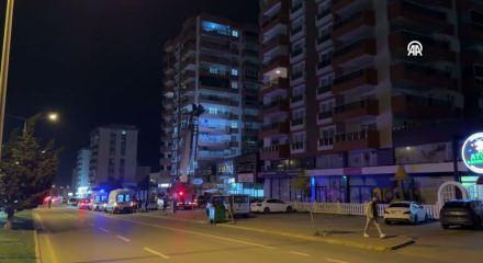 Otoparkta yangın! Dumanlar tüm binayı sardı: 18 kişi etkilendi