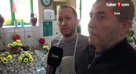 Pide salonu ortasında mezarlık